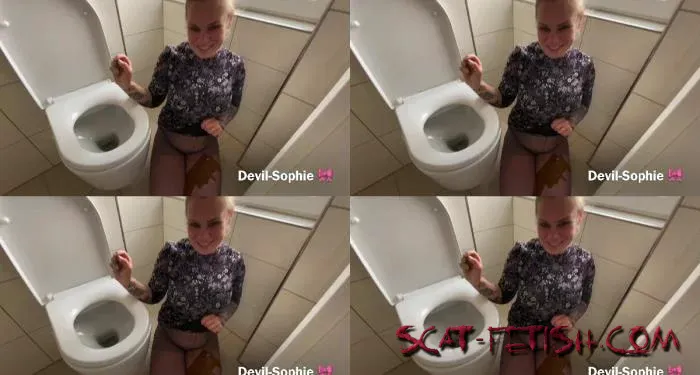 Come and shit on my nylon tights - violent diarrhea UltraHD (Devil Sophie (SteffiBlond) /  2024) 222.95 MB