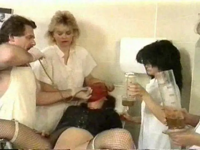 Grenzbereich 12 - Die Kaviar Messe DVDRip (Zwangs Ernahrt /  2018) 353 MB