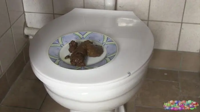 Close Up Shit And Cut FullHD 1080p (Lolicoon /  2018) 942 MB ScatVip.com