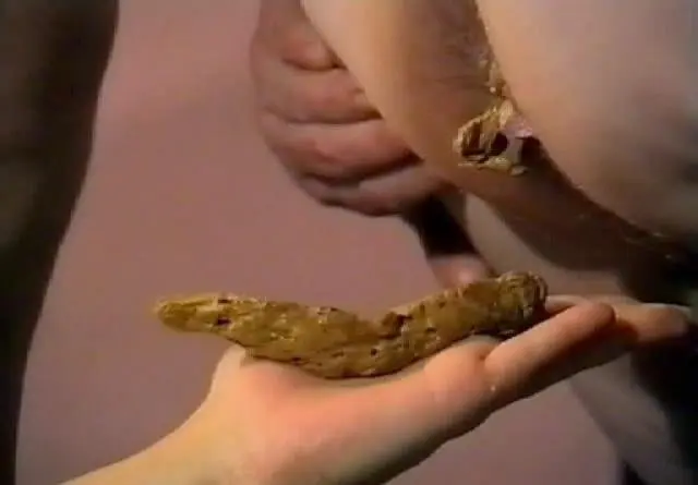 Group scat sex SD (Mature Lesbians /  2018) 235 MB ScatVip.com