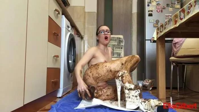 Extreme Body Smearing FullHD 1080p (EllaGilbert /  2018) 1.64 GB ScatVip.com
