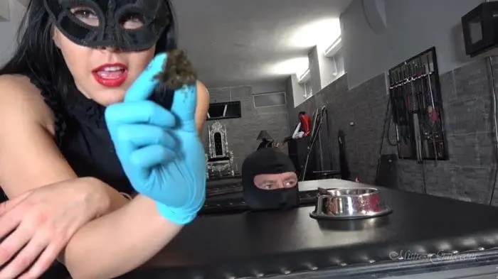 TRAINING MY NEW TOILET SLAVE Pt2 4K UltraHD (MISTRESS GAIA /  2018) 2.92 GB ScatVip.com