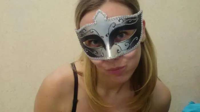 I eat shit in Japanese style FullHD 1080p (Brown wife /  2018) 748 MB