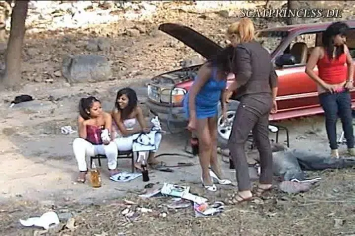 Abused by Scatprincess SC Part 1 DVDRip (Gabi, Maira, Astrid, Nicole, Judi /  2018) 502 MB ScatVip.com