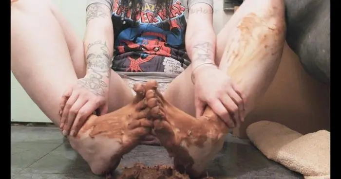 ULTRA Sweet Feet 4K UltraHD (SweetBettyParlour /  2018) 403 MB ScatVip.com