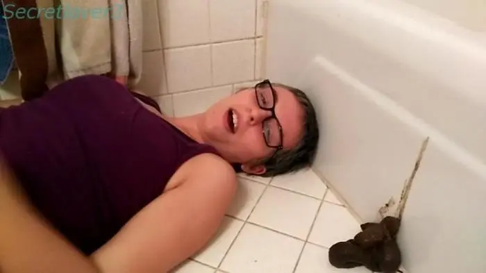 3 Videos – Cum too hard, JOI/JOE in glasses, Slow poo while masturbating, Horny scat girl FullHD 1080p (Secretlover3 /  2018) 393 MB ScatVip.com