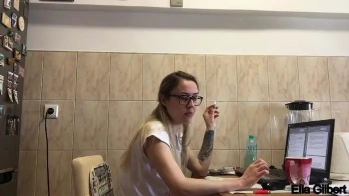 Small Kitchen Sink Poop HD 720p (EllaGilbert /  2018) 159 MB ScatVip.com