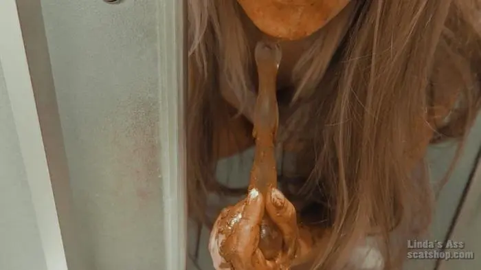 Shit and me in the Shower FullHD 1080p (sexyass /  2018) 837 MB