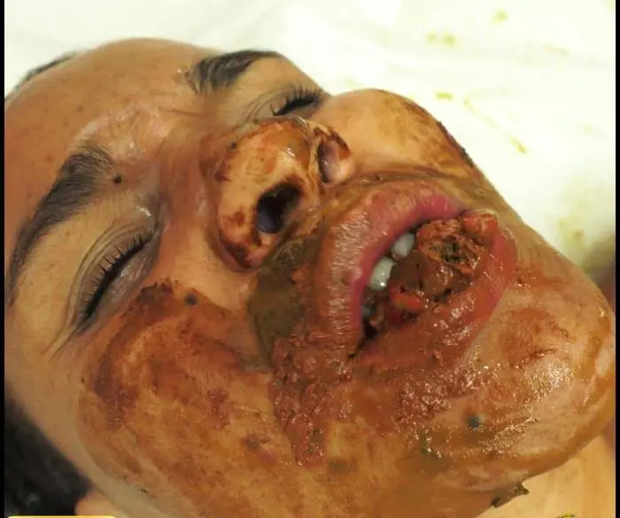 I’AM SHITTING FOR YOUR PROBLEMS 4K Ultra HD (Chimeny, Lisa Black /  2018) 4.18 GB