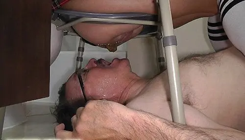 Schoool Girls Newest Ass Bitch FullHD 1080p (FernandaScat /  2018) 747 MB ScatVip.com