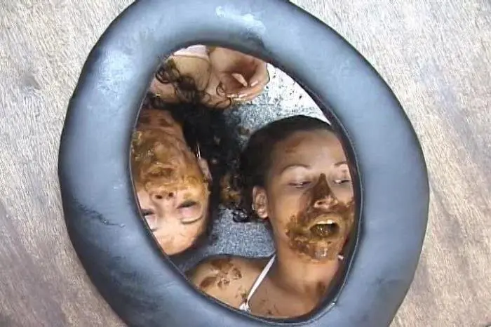 Scat Swallow Moments Vol. 2 SD (TattyDirtyPoo /  2018) 453 MB ScatVip.com