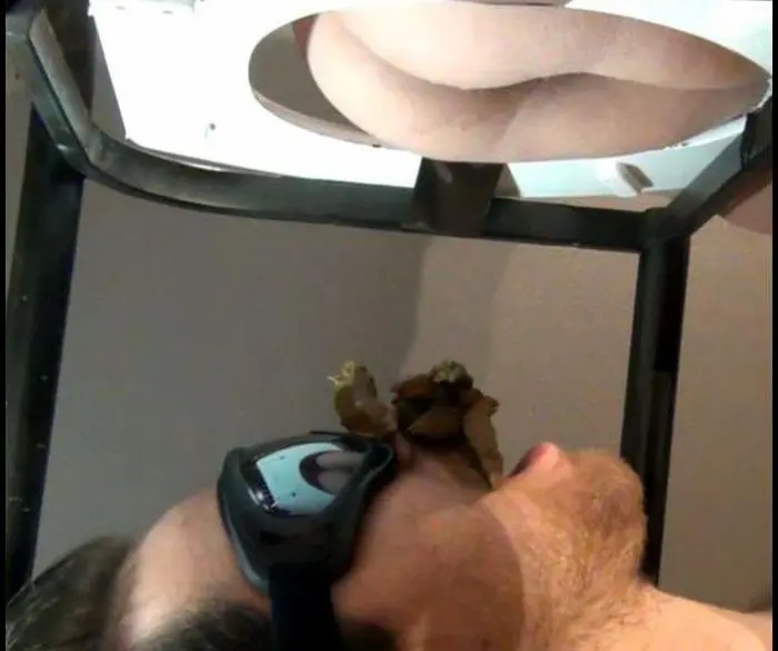 Toilet slave needed FullHD 1080p (Brown Karina /  2018) 1.03 GiB ScatVip.com