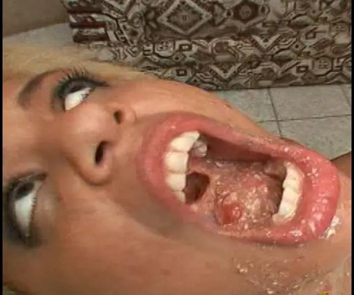 Vomit Kinky Time SD (ScatLilSecret /  2018) 194 MB ScatVip.com