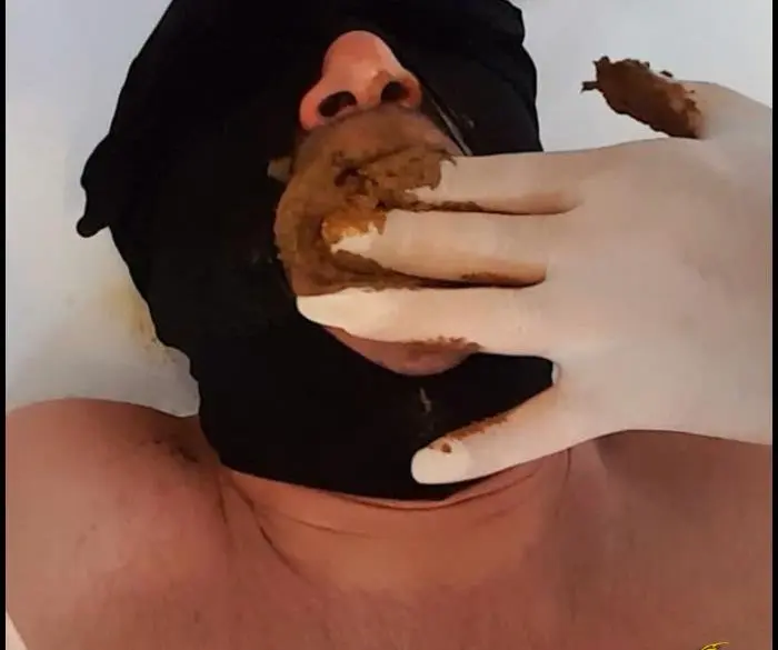 Mega shit stuffed in his mouth FullHD 1080p (Brown Karina /  2018) 1 018 MB ScatVip.com