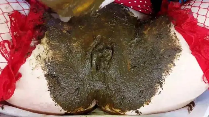 Through the Speculum Filled Pussy Full FullHD 1080p (Anna Coprofield /  2018) 885 MB ScatVip.com