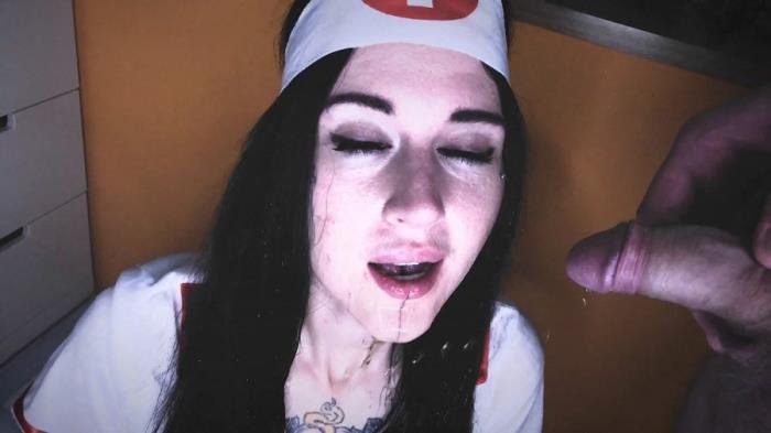 Piss On Puking NURSE FullHD 1080p (DirtyBetty /  2018) 317 MB