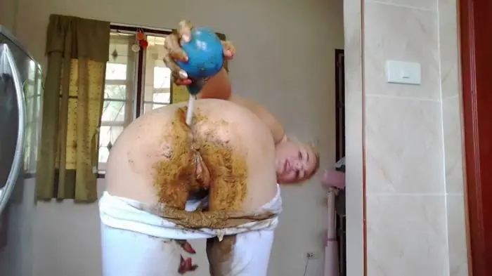 Dancing, Creamy Poo, Enema, Fart in White Leggings HD 720p (MissAnja /  2018) 951 MB ScatVip.com