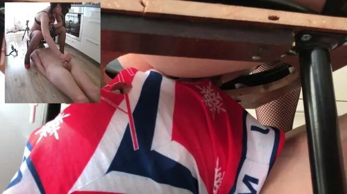 Shit eater worm FullHD 1080p (MistressAnna /  2019) 634 MB ScatVip.com