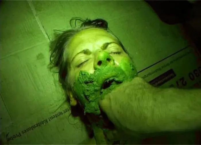 Avantgarde Extreme 53 DVDRip (ShitGirls /  2019) 1.07 GB ScatVip.com