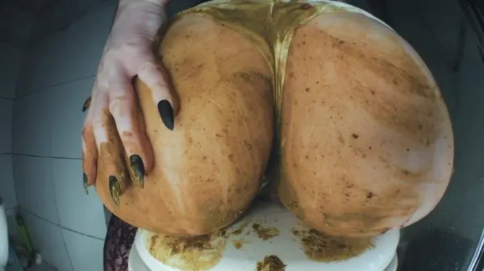 OI! Scat beauty with dirty pussy FullHD 1080p (DirtyBetty /  2020) 1.02 GB