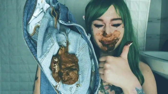 FREAKY scat panty pooping play FullHD 1080p (DirtyBetty /  2020) 838 MB