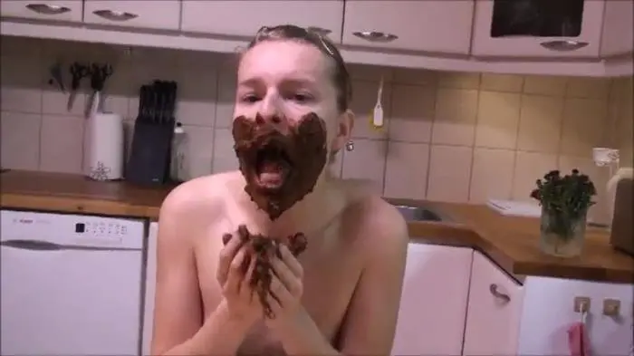 Best Breakfast Full Bowl Of Fresh FullHD 1080p (Julia Dream /  2021) 535 MB ScatVip.com