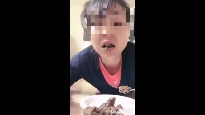 I am a chewing Monster x FullHD 1080p (Solo /  2021) 1.13 GB