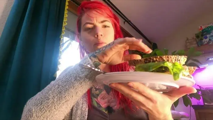 Gassys Thanksgiving Dine and dump FullHD 1080p (Gassy /  2021) 873 MB