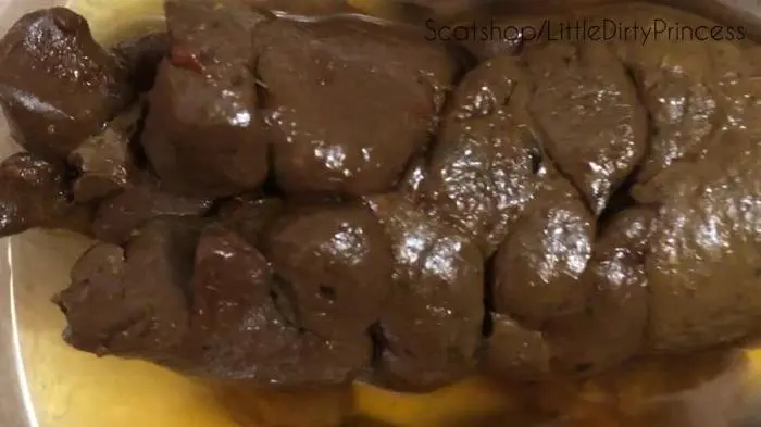 Big thick poop and bright yellow pee in a bowl FullHD 1080p (LittleDirtyPrincess /  2022) 327 MB ScatVip.com