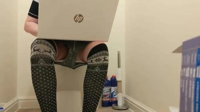 Shitting whilst watching shitting sex porn Videos FullHD 1080p (PooGirlSofia /  2022) 903 MB ScatVip.com