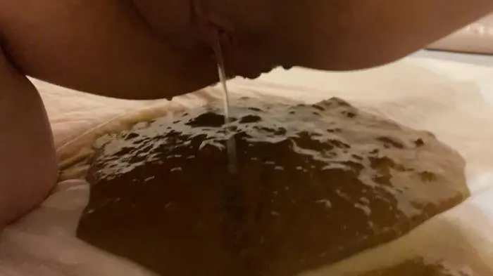 Diarrhea immediately began first person scat FullHD 1080p (p00girl /  2022) 1.08 GB