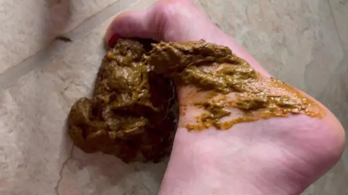 UNREAL 1.5 Lb. Emergency Panty Poop FullHD 1080p (Sophia Sprinkle /  2022) 743 MB ScatVip.com