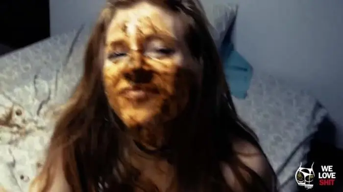 Rainy Day Pt 1 FullHD 1080p (Male & Female Scat /  2022) 242 MB