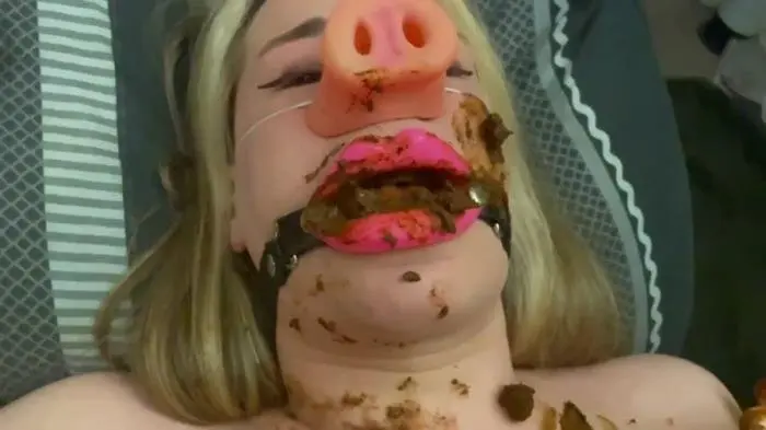 Eating Male Shit For The First Time FullHD 1080p (TS Maxxiescat /  2022) 794 MB ScatVip.com