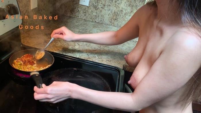 Naked cooking Orange Chicken and shitting FullHD 1080p (Marinayam19 /  2022) 774 MB