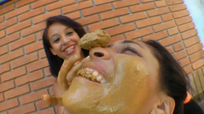 Young Scat Girls No.1 - Fresh Scat From 18 Years Old Scat Girls FullHD 1080p (Brazil /  2022) 1.10 GB ScatVip.com