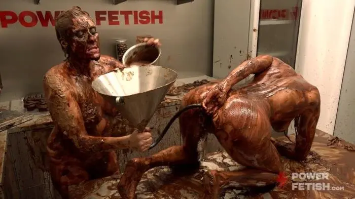 Smelly Fuck Den Episode 40 FullHD 1080p (Venera Maxima, Brittany Bardott /  2022) 339 MB ScatVip.com