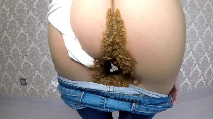 Messy Jeans FullHD 1080p (marcos579 /  2022) 944 MB