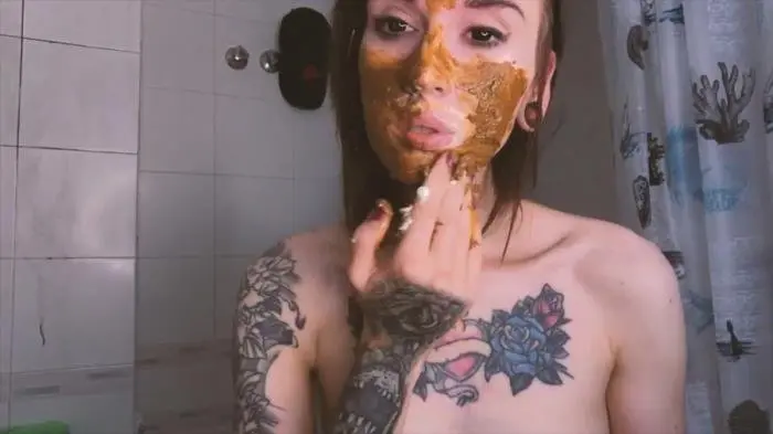 Eat me, little bitch! Im your sweety! FullHD 1080p (Young /  2023) 773 MB ScatVip.com