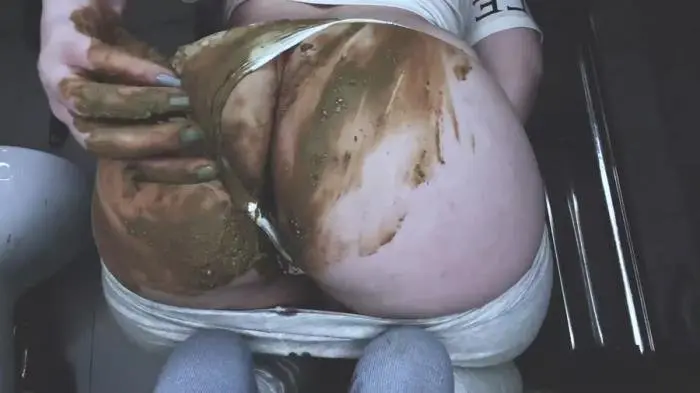 Dark Scat Fetish? Huh? FullHD 1080p (DirtyBetty /  2023) 375 MB ScatVip.com