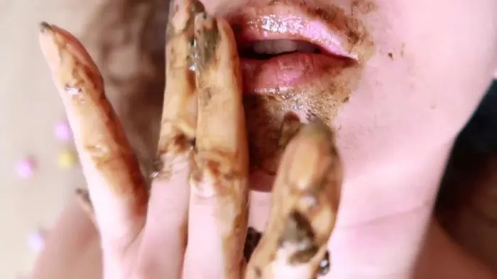 Get fresh with me FullHD 1080p (Sabrina Dacos /  2023) 395 MB