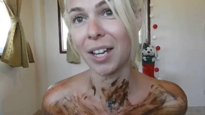 Scat Body Smear With Rubber Gloves On FullHD 1080p (MissAnja /  2023) 1.65 GB ScatVip.com