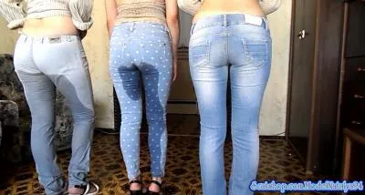 Dirty Women Show In Jeans FullHD 1080p (Threesome /  2024) 1.13 GB
