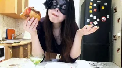 Scat Hot Dog Swallow By Top Scat Girl FullHD 1080p (Lina /  2025) 858 MB