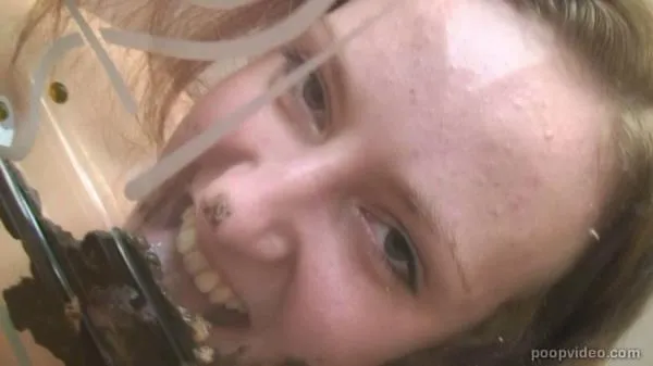 Shitting Ass HD 720p (Anfinogenova /  2025) 295 MB