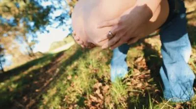 Summer Outdoor Poop HD 720p (Mia Skye aka MiaRoxxx /  2025) 21.5 MB ScatVip.com