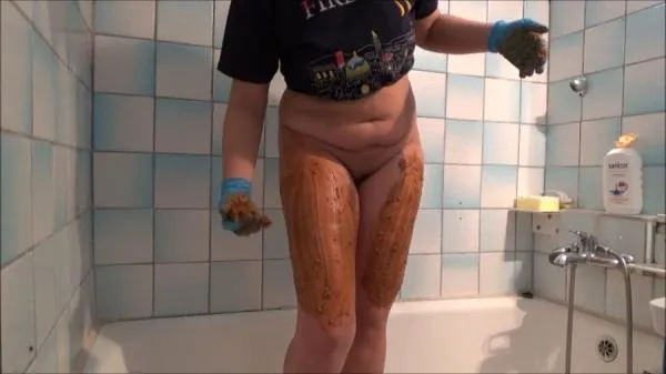 Shitty Thighs Breakfast SD (Mistress Roberta /  2025) 393 MB