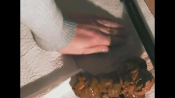 Hot Shit, Hot Piss HD 720p (Mia Skye aka MiaRoxxx /  2025) 10.6 MB