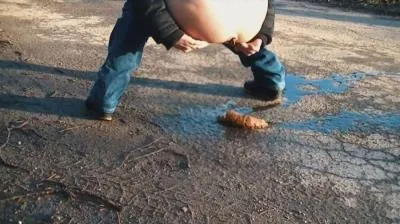 German Countryside Poop HD 720p (Mia Skye aka MiaRoxxx /  2026) 31.8 MB