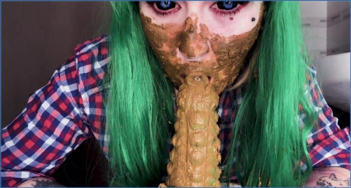 Devil May Diving in Shit – SweetBettyParlour's Extreme Scat Fetish in FullHD 1080p